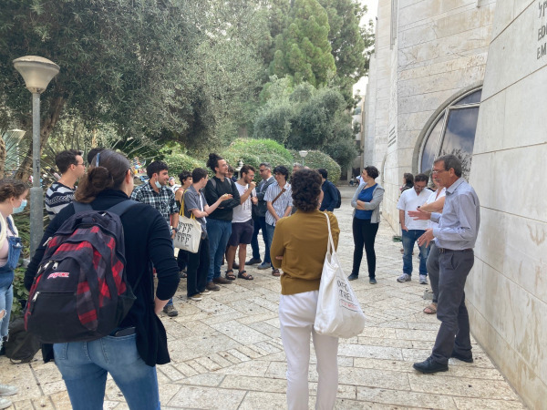 Photo of a lecture in the campus